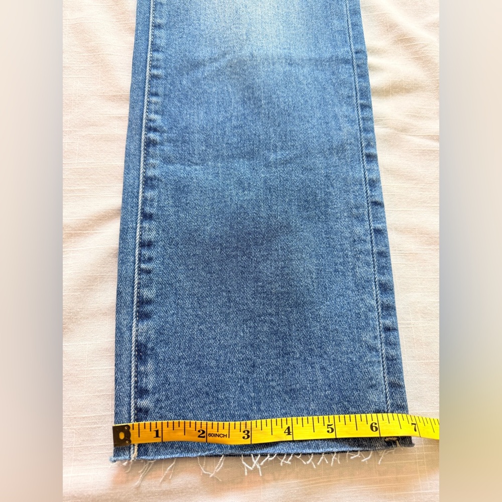 NWT CARLENE MID RISE CROP SLIM STRAIGHT STRETCH JEANS
VERVET size26 - Picture 11 of 13